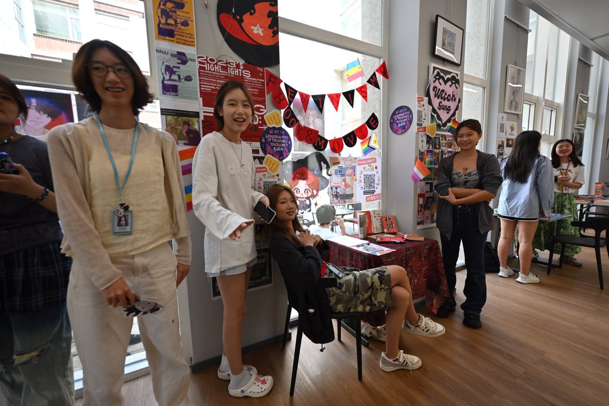 First full week back: complete ✅
SS students brought the vibrance back to our community through the EA fair yesterday, showcasing student leadership &amp; initiative at BCIS
Read more: rb.gy/il7o2q

#bciscollaboration #bcisleadership #ibworldschool #internationaleducation