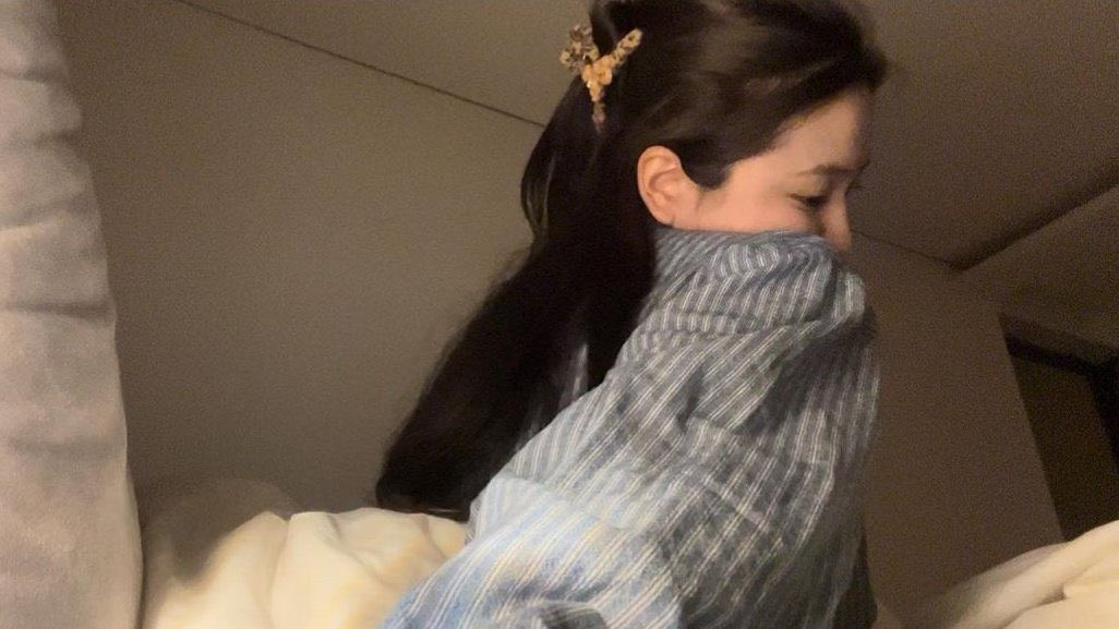 formarkyeri's tweet photo. so in love with this pajamas???? 😂 https://t.co/0Dot7xW7mY