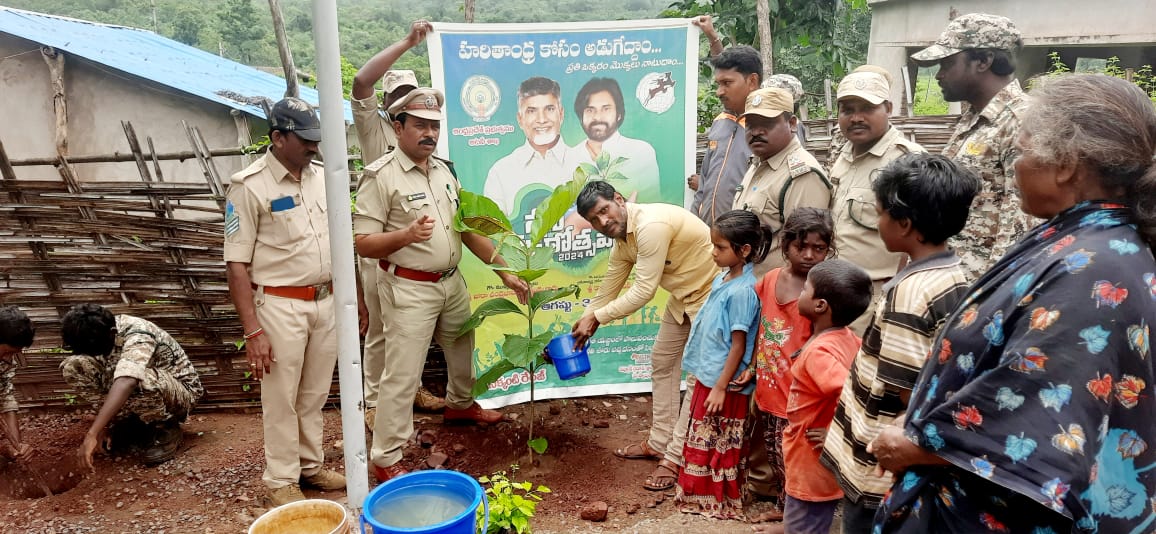 As a part of Vana Mahotsavam program on 30th August, NSTR team planted various indigenous species across different ranges as a part of state's commitment to increase forest cover.

<a href="/ntca_india/">National Tiger Conservation Authority</a> <a href="/PawanKalyan/">Pawan Kalyan</a> <a href="/ncbn/">N Chandrababu Naidu</a> <a href="/AndhraPradeshCM/">CMO Andhra Pradesh</a> <a href="/moefcc/">MoEF&CC</a> <a href="/byadavbjp/">Bhupender Yadav</a>
