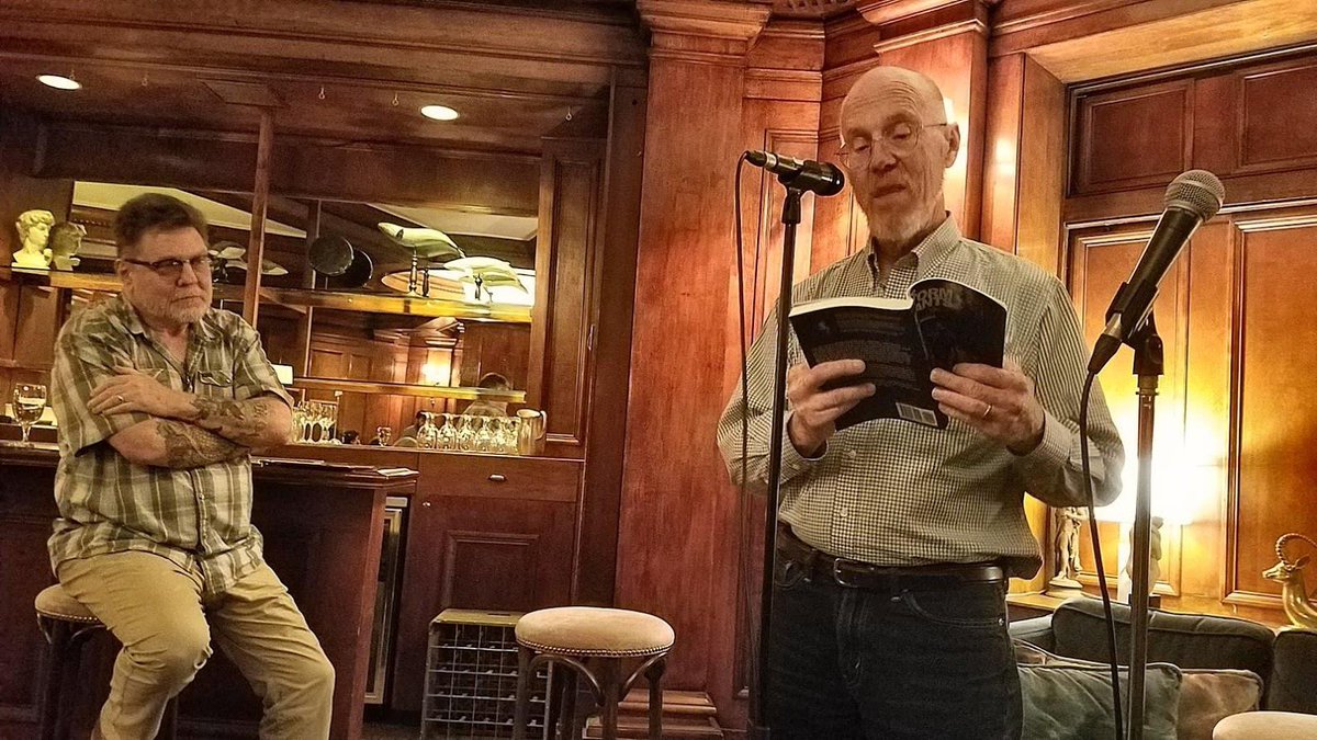 I have little to say about grammar, more to say about truth and the passing of a great writer.

7criminalminds.blogspot.com/2024/08/lost-c…