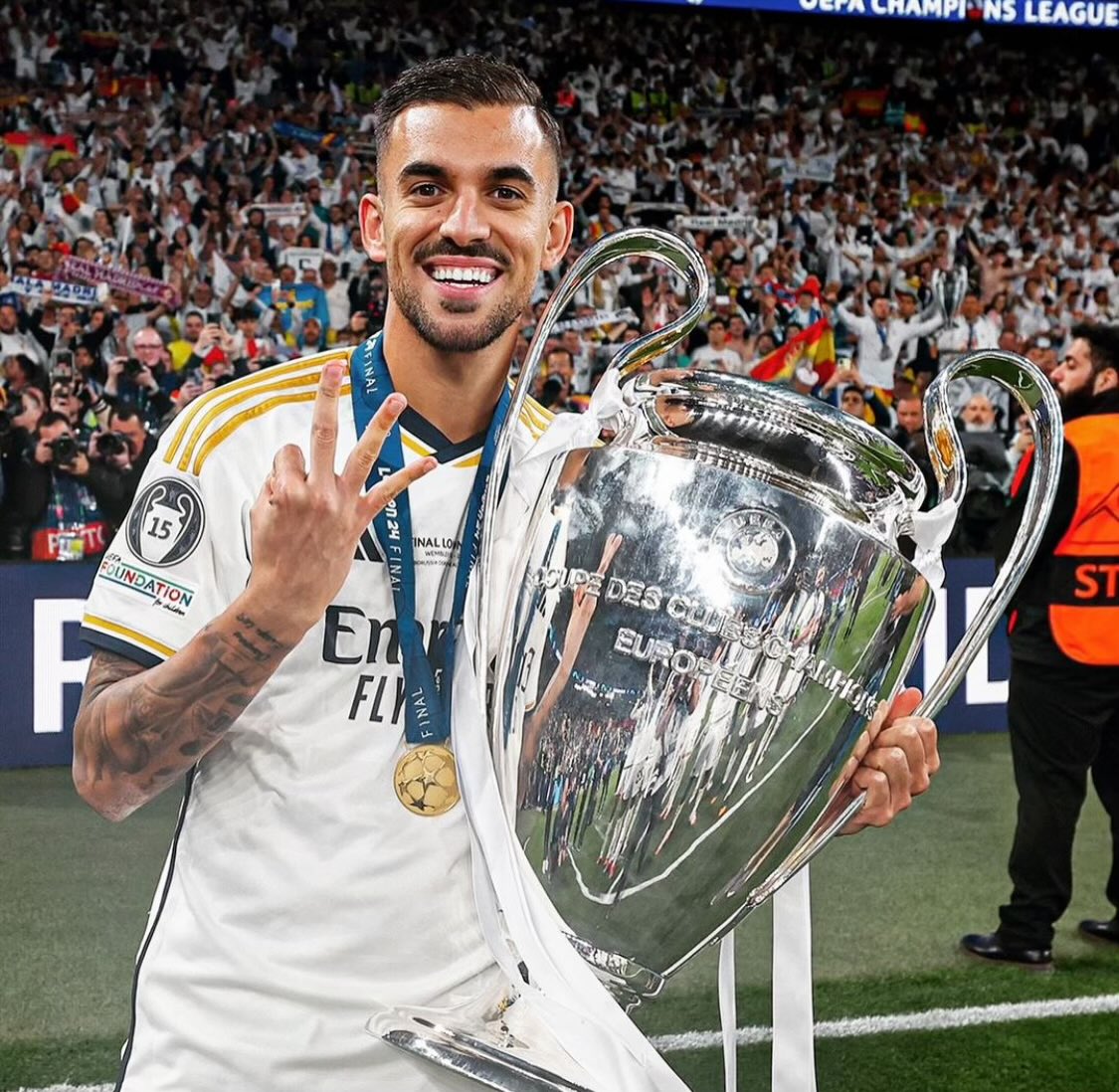 JoseFootballNe1's tweet photo. Boom!

If #Kone doesn’t accept #Roma proposal, Roma will be open to negotiate for Dani #Ceballos for a fee of 20M.

Real #Madrid open to negotiate at that price.

#Calciomercato #Mercato #SerieA https://t.co/iNFjcydn4D