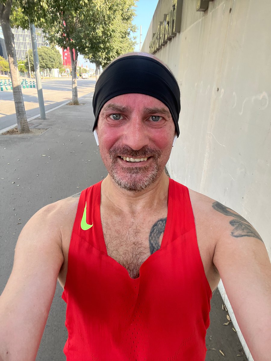 Juanma_ak's tweet photo. Series 3x10’ rec. 2:30
No ha sido posible acabar ni la segunda ni la tercera serie, pero nos llevamos 26 de los 30’ del entreno en tiempo. ¡A por el siguiente! 🐍😎👊🏻
#nomelosuperesigualamelo #acuchillo #poligonero #volarbajito #blu #lakhouajateam #kmsxalimentos #kmsxela https://t.co/gkOFpych7o