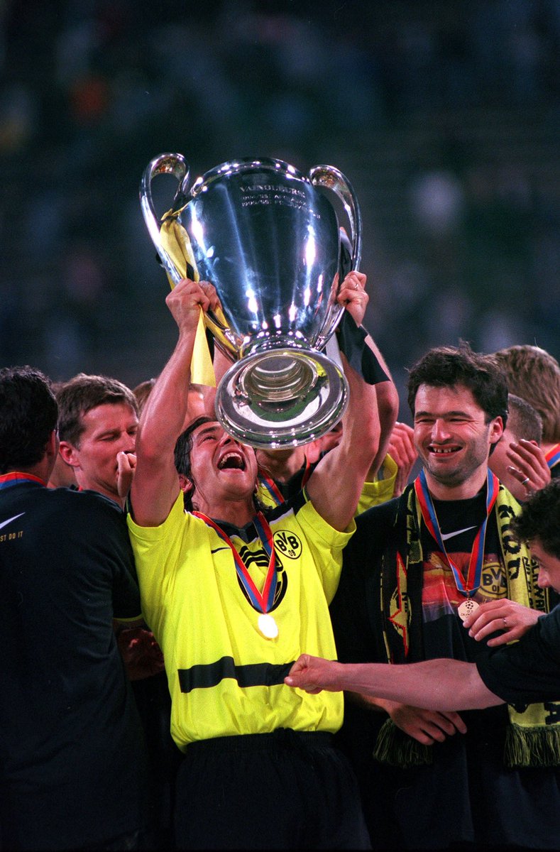UEFA.com DE (@uefacom_de) on Twitter photo 5β£4β£ - Happy Birthday, Paulo #Sousa πππβ½οΈπ΅πΉ
β«οΈπ‘ #UCL Champion 1997 <a href="/BVB/">Borussia Dortmund</a> π 5β£4β£ - Happy Birthday, Paulo #Sousa πππβ½οΈπ΅πΉ
β«οΈπ‘ #UCL Champion 1997 <a href="/BVB/">Borussia Dortmund</a> π
