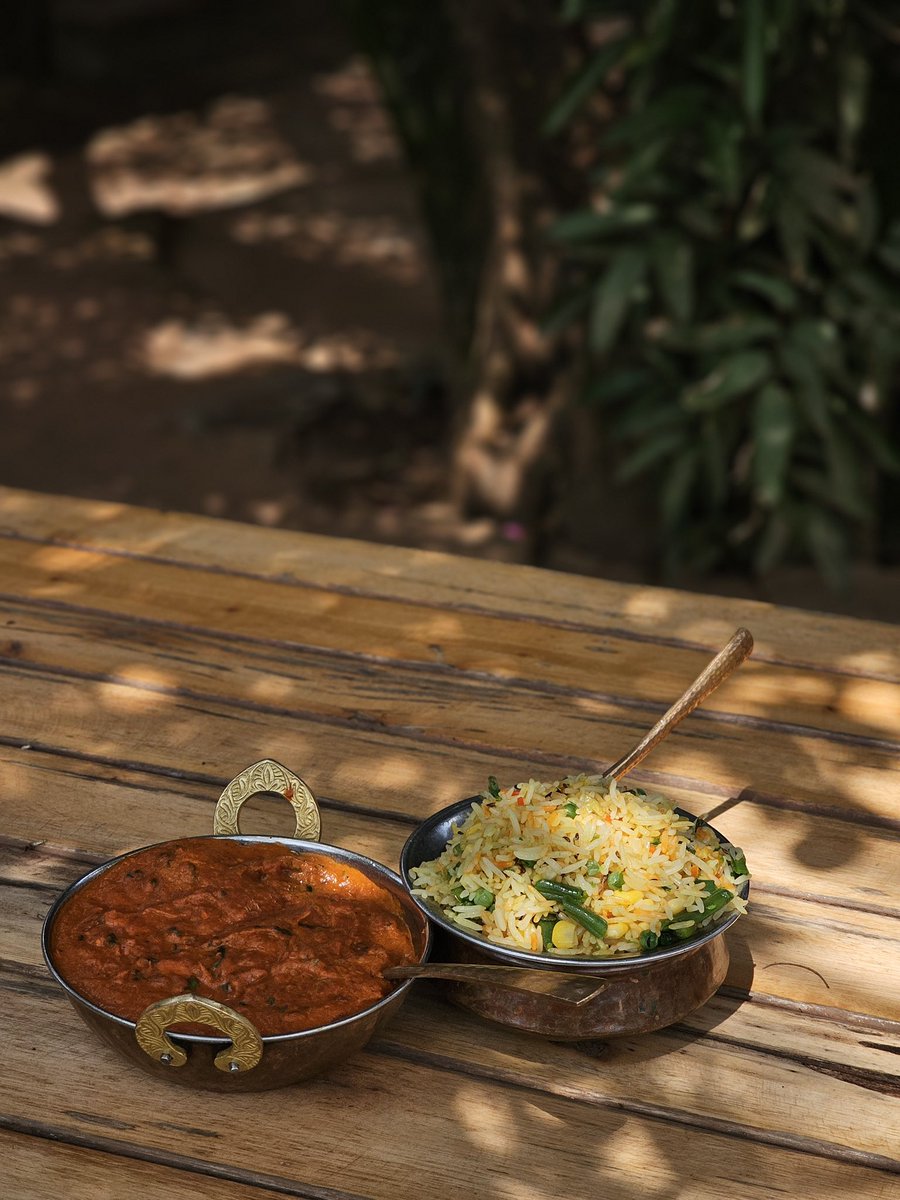 What would you pair our curries with?

Rice 🍚 or Naan 🫓

Share your perfect combi in the comment section below 😋