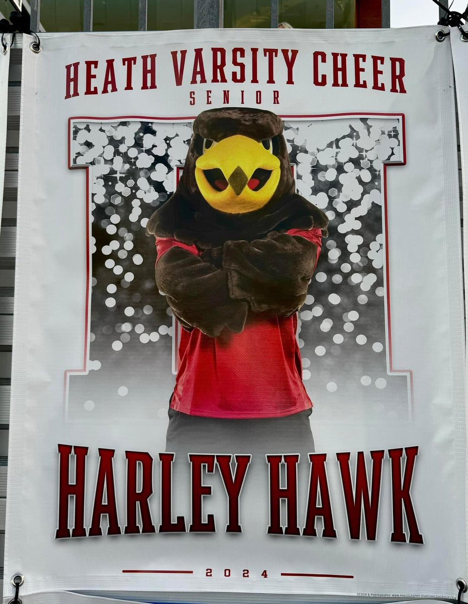 Harley_Hawk1's tweet photo. Wow! 
It was quite the day and one that will forever be remembered. Last first game tonight friends. Not how we wanted the game to end with a loss to the Scots 34-21, but we’ll just call this our warmup! #heathcheer #southsidetough #southsidestrong #senior2025 #HHS #heathhawks https://t.co/fVQZ5l8wuQ