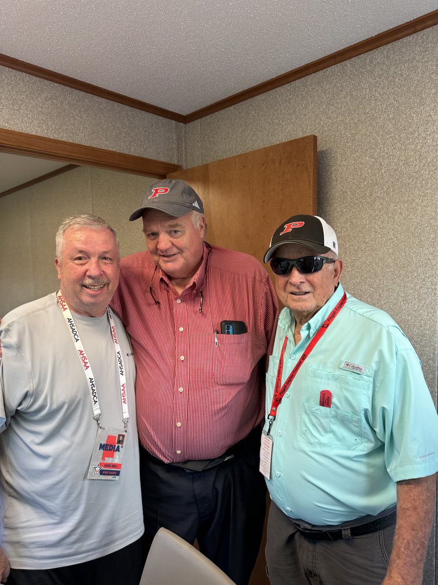 WWICRADIO's tweet photo. Tonight with Pisgah legends Ray Maxwell and Sam Kenimer.  It was great having Ray on at halftime. ⁦@PisgahSports⁩ https://t.co/7OA3xpyPd2