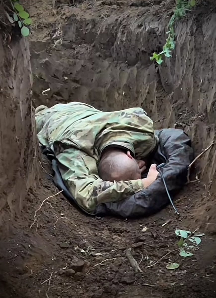 ukrainiansquad's tweet photo. Don’t stop praying for Ukrainian soldiers who still fighting on the front line 🙏

Faces of Freedom! 🇺🇦 https://t.co/fugmt8AZFt