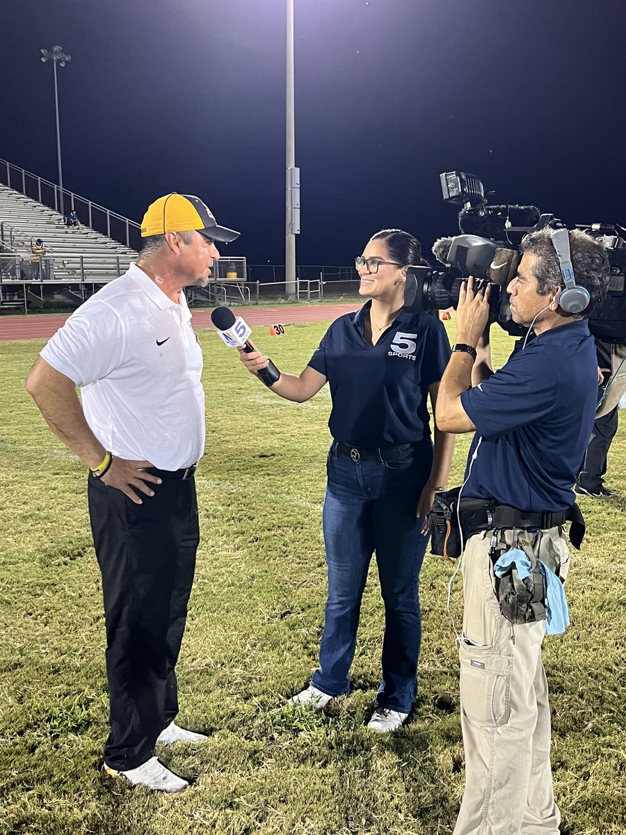 RHISD_Athletics's tweet photo. 100th Career Win for Coach Rocky James! Congrats on a fabulous career! https://t.co/BNlRpLYvn4