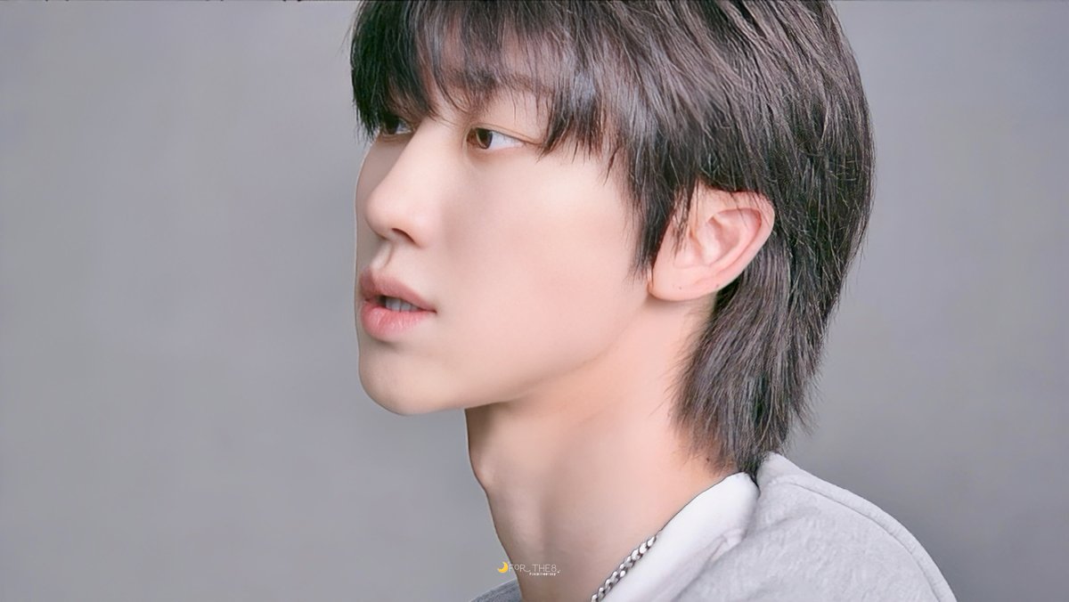 Is this even real.. Minghao side profile + soft gaze🫠