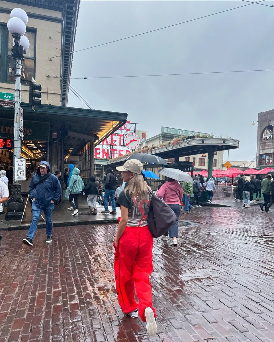 Hyoyeon_SNS's tweet photo. [INSTAGRAM] hyoyeon_x_x: 
📍COSTA MESA 📍 SEATTLE
🤍
💜
🩵
#coastamesa #seattle

#효연 #Hyoyeon #HYO

https://t.co/Ytpd4fWHKz

[240828 -  KST] https://t.co/surGXM1yZt