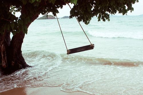 NikkiDale's tweet photo. Sea Swing, Thailand #SeaSwing #Thailand https://t.co/doBIWxZ8sh https://t.co/MdYr8VITGg