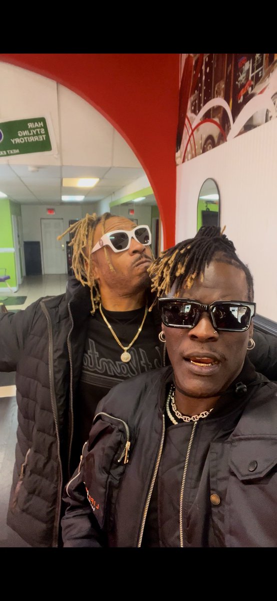 elaineoneill570's tweet image. Everyone @RonKillings and ⁦⁦@1future⁩ new song is out!! #YouKnowIt im so freaking happy 😊