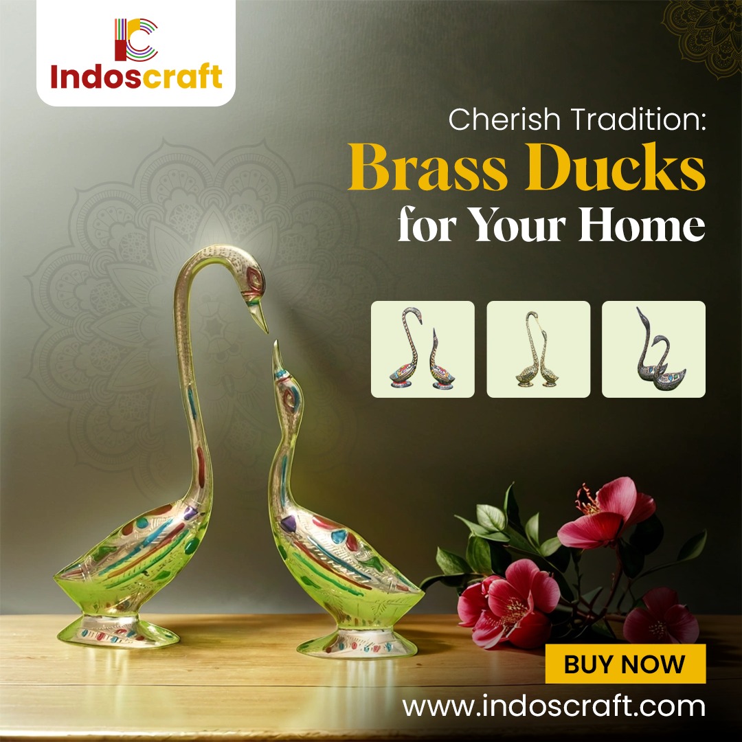 Indoscraft1's tweet image. Embrace timeless elegance with Indoscraft's Brass Ducks 🦆 – perfect for adding tradition to your decor. Crafted with care, each piece exudes charm and cultural richness. Discover beauty today. #ShopNow: bit.ly/3T8OdRx
#CraftedWithCare #Indoscraft #HomeDecor #BrassArt