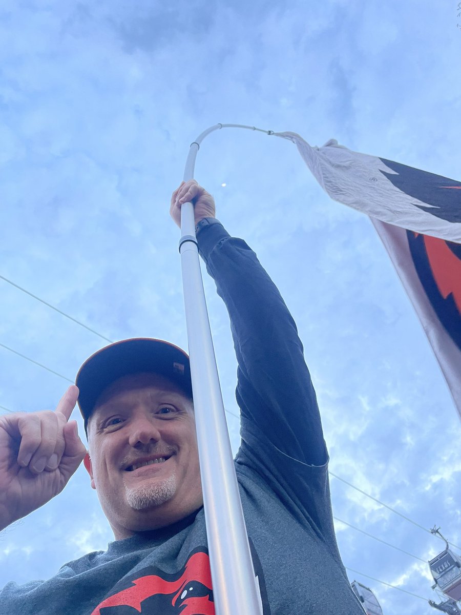 CoachCanfield's tweet image. I’m fired up to represent all of Beaver Nation!
We are going to have a GREAT TIME!

Round two for me…. Last year at Dallas was a HUGE SUCCESS!
#GoBeavs #DamFlag #Pac2