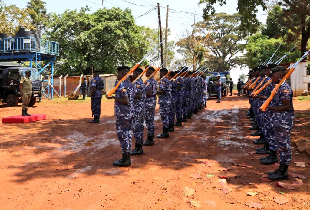 Urban_Ug1's tweet image. Yesterday @igp_ug1 met with the top leadership of the @PoliceUg Field Force Unit, commanded by AIGP John Nuwagira. He stressed that the police force provides a stable environment, which serves as the basis for other government initiatives.

@mkituuma