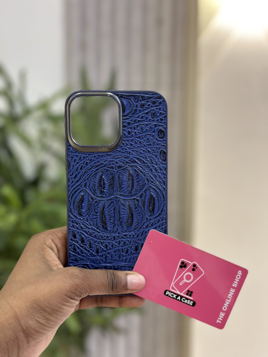 Judie_Jidel's tweet photo. So why settle for a boring, generic cover when you can choose one that truly represents you? You can take your tech to the next level and make a lasting impression with @pickacaseug phone covers
For more orders or deliveries, call or WhatsApp us via;
+256 757900184
#PickacaseUg https://t.co/fdL1dFdXbN