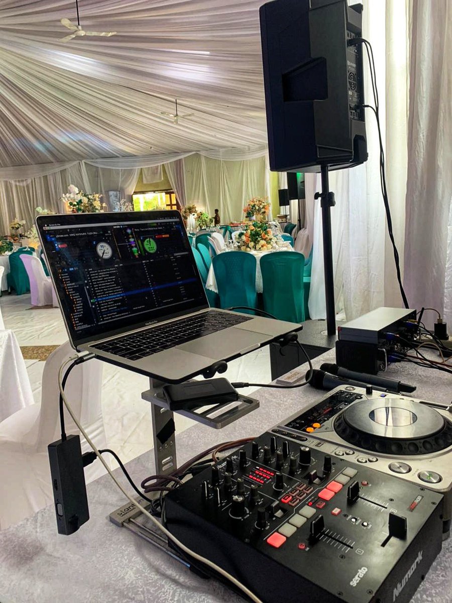 TriversEvents's tweet photo. September bookings are open. Contact us through DM or +256 705845508 to book 🔖
#triverseproductions #eventsound #events #explorepage✨ ✨ https://t.co/PVvo8N4a2q