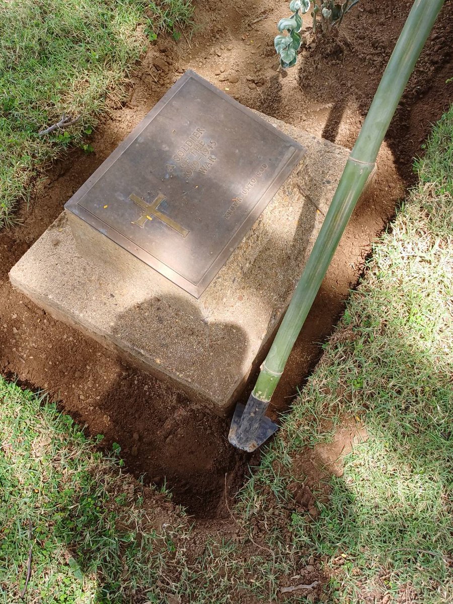 KanCwgc's tweet photo. Hoe head for mulch application made to measure by local mechanic, bamboo handle made by us, cut to size for individual gardeners, have a good weekend folks #taskspecific #chungkaiwarcemetery @CWGC https://t.co/pZTHlFnXwG