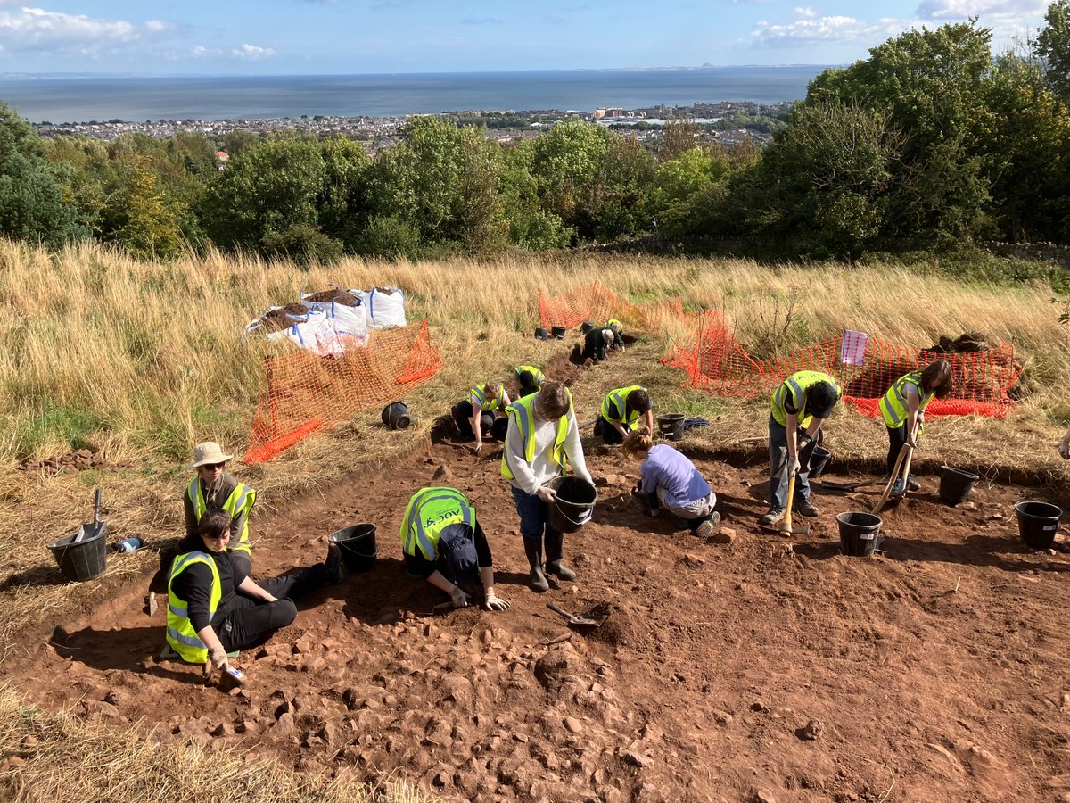 Exciting times in Holyrood Park! The HES &amp; EUAD partnership is uncovering surprising finds—another roundhouse? Structural remains are emerging across all trenches, giving students hands-on experience in archaeology. Plus, we're inspiring the next generation with school visits!