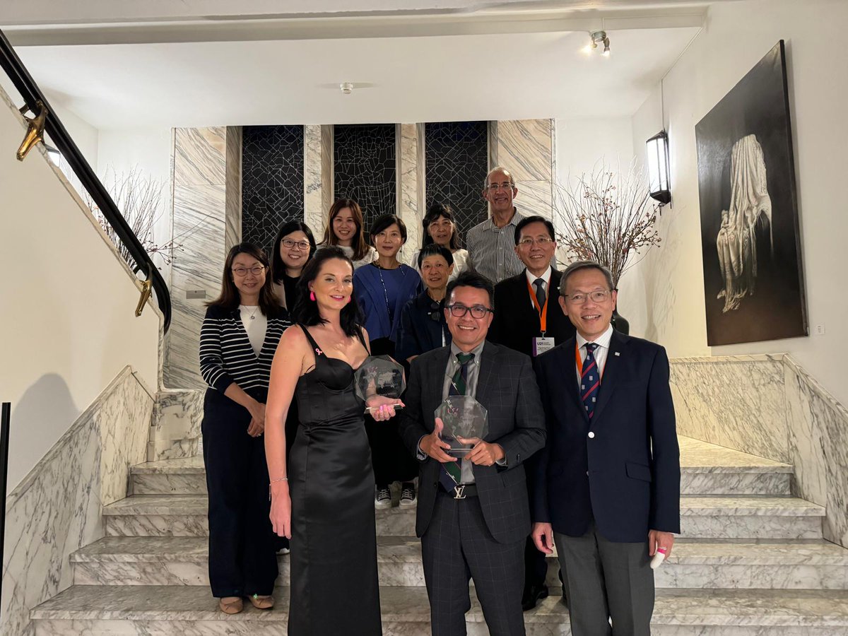 HKU IPECP (@ipecp) on Twitter photo HKUMed's BIMHSE Director <a href="/GanoticeFred/">Fred Ganotice</a> was co-awarded with the Teaching Excellence Award at the <a href="/U21Health/">U21 Health Sciences</a> Sciences Group 2024 Annual Meeting @ Univ of Amsterdam with Prof Emma Elizabeth (<a href="/ew1_dr/">Prof Emma Elizabeth</a>). The meeting was also attended by HKUMed colleagues, along with Dean CS Lau. HKUMed's BIMHSE Director <a href="/GanoticeFred/">Fred Ganotice</a> was co-awarded with the Teaching Excellence Award at the <a href="/U21Health/">U21 Health Sciences</a> Sciences Group 2024 Annual Meeting @ Univ of Amsterdam with Prof Emma Elizabeth (<a href="/ew1_dr/">Prof Emma Elizabeth</a>). The meeting was also attended by HKUMed colleagues, along with Dean CS Lau.