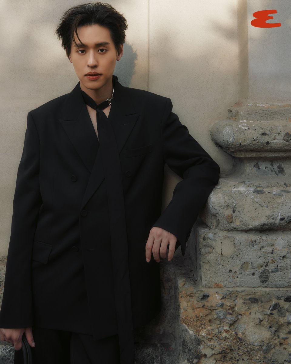 Brand Ambassador <a href="/Billkin_Ent/">Billkin Entertainment</a> is captured for the first issue of #EsquireThailand, wearing looks from the #GucciFW24 menswear collection. #Bbillkin