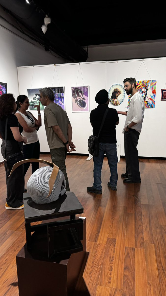 droveumad's tweet photo. Day 1 at The House of Rising Sun Art Exhibit at The Stainless Gallery, New Delhi https://t.co/C4k7XAKk2I