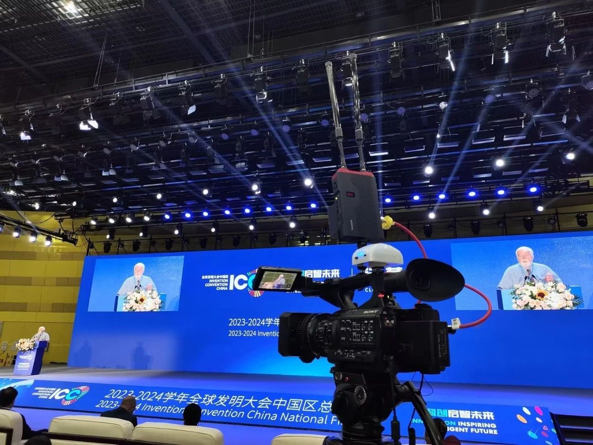 CVWCrystalVideo's tweet photo. Two kits of CVW Thunder PRO-Duo were used to live stream the event of 2023-2024 Invention Convention China National Finals. Four transmitters and two receivers used 2 channels to transmit the video signals. Each kit of the transmission range up to 1000 meters. https://t.co/SjIS5Qv4oH