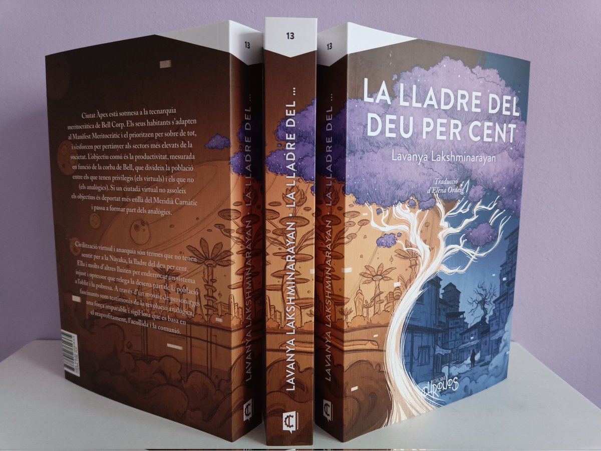 Ja podeu demanar a les vostres llibreries de confiança «La lladre del deu per cent» de <a href="/lavanya_ln/">Lavanya Lakshminarayan | Interstellar MegaChef</a>

📅 a llibreries el 2/9/2024
🖋️ tradueix <a href="/eordeigv/">Elena OV</a>
🎨 il·lustra <a href="/evelasco_art/">Elsa Velasco - Art</a>
