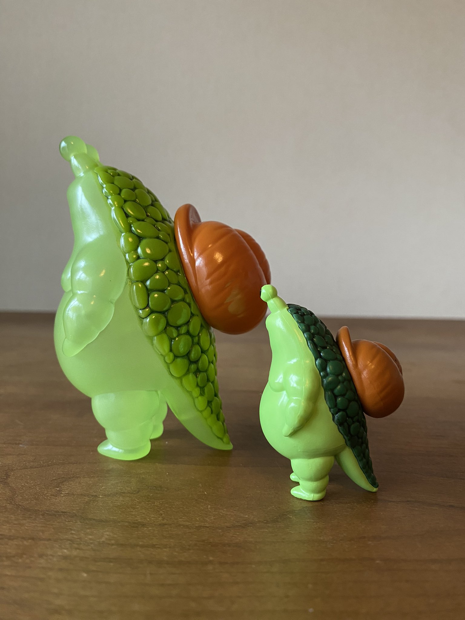 美品”BABY MANSNAIL カタツムリ男 ソフビ フィギュア - メルカリ