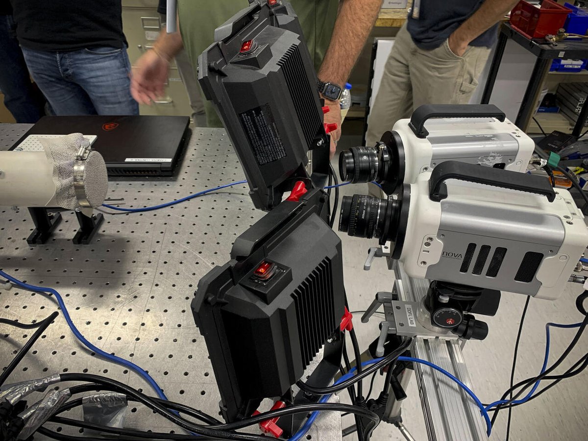 The FASTCAM NOVA S20 combines advanced CMOS sensor technology with high-speed digital imaging to serve various applications. Choose between 10-bit and 12-bit operation, achieving recording rates of 20,000 fps and 16,500 fps, respectively.  - smpl.is/9hv14
