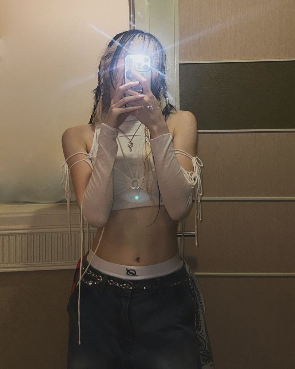 Waves PH (Bada Lee Official Fanbase) tweet media