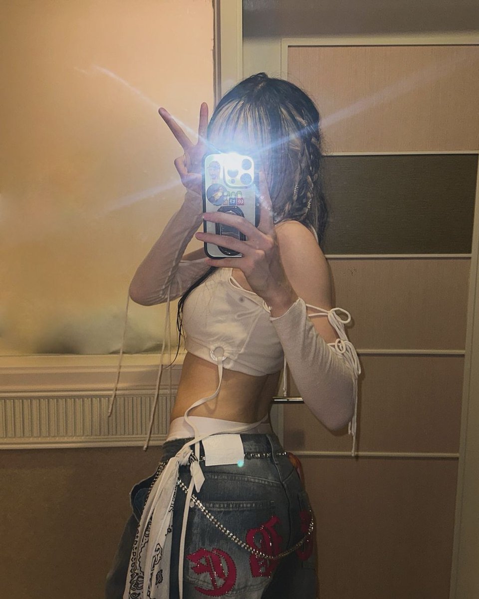 Waves PH (Bada Lee Official Fanbase) tweet media