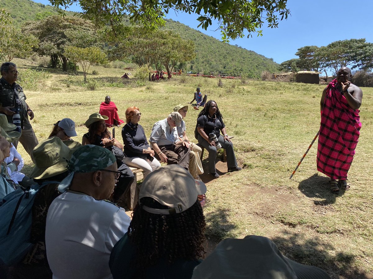 FireGuyInTheSky's tweet photo. After breakfast along the river, a visit to a Masai village to learn about the traditions of this tribe and a tour of their sovereign land and homestead.
#Kenya2024 #Africa #BackToTheMotherland #MasaiTribe https://t.co/2kBVtnjtq7
