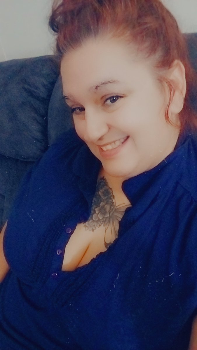 Who doesn't love a thick red head ! Giving free 1 month subs to 50 people on my only fans ! Check it out doublebubble86 on only fans