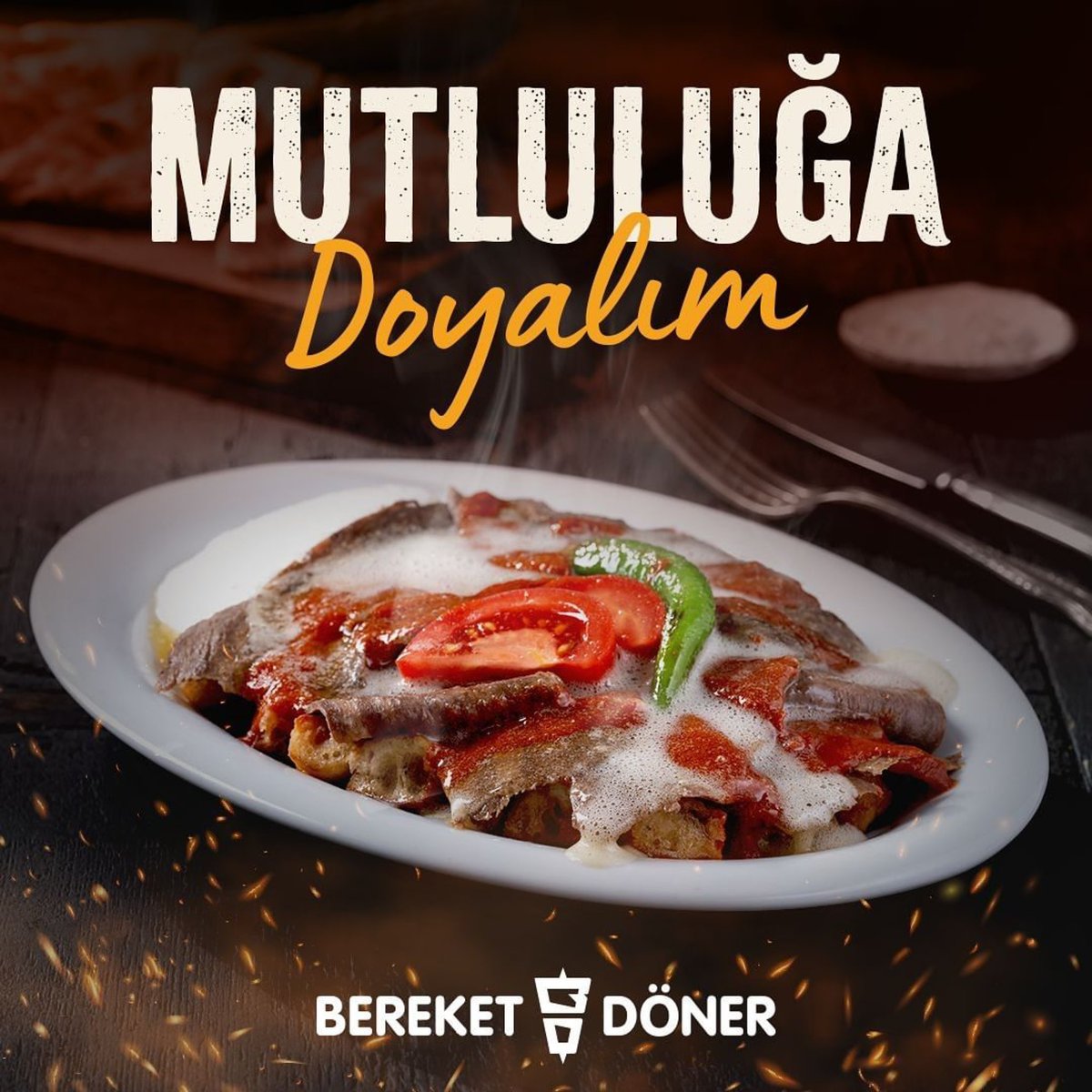 vanmallavm's tweet photo. Vanmall'da Bereket Döner ile Mutluluğa Doyma Zamanı! 😍 En sevdiğiniz lezzetlerle dolu dolu bir öğün için sizi bekliyoruz. Hemen gelin, bu eşsiz tatlarla gününüzü şenlendirin! 🍴 

#vanmallavm #BereketDöner #Vanmall #LezzetinZirvesi #MutluluğaDoymaZamanı https://t.co/7LmcTeD8Jb