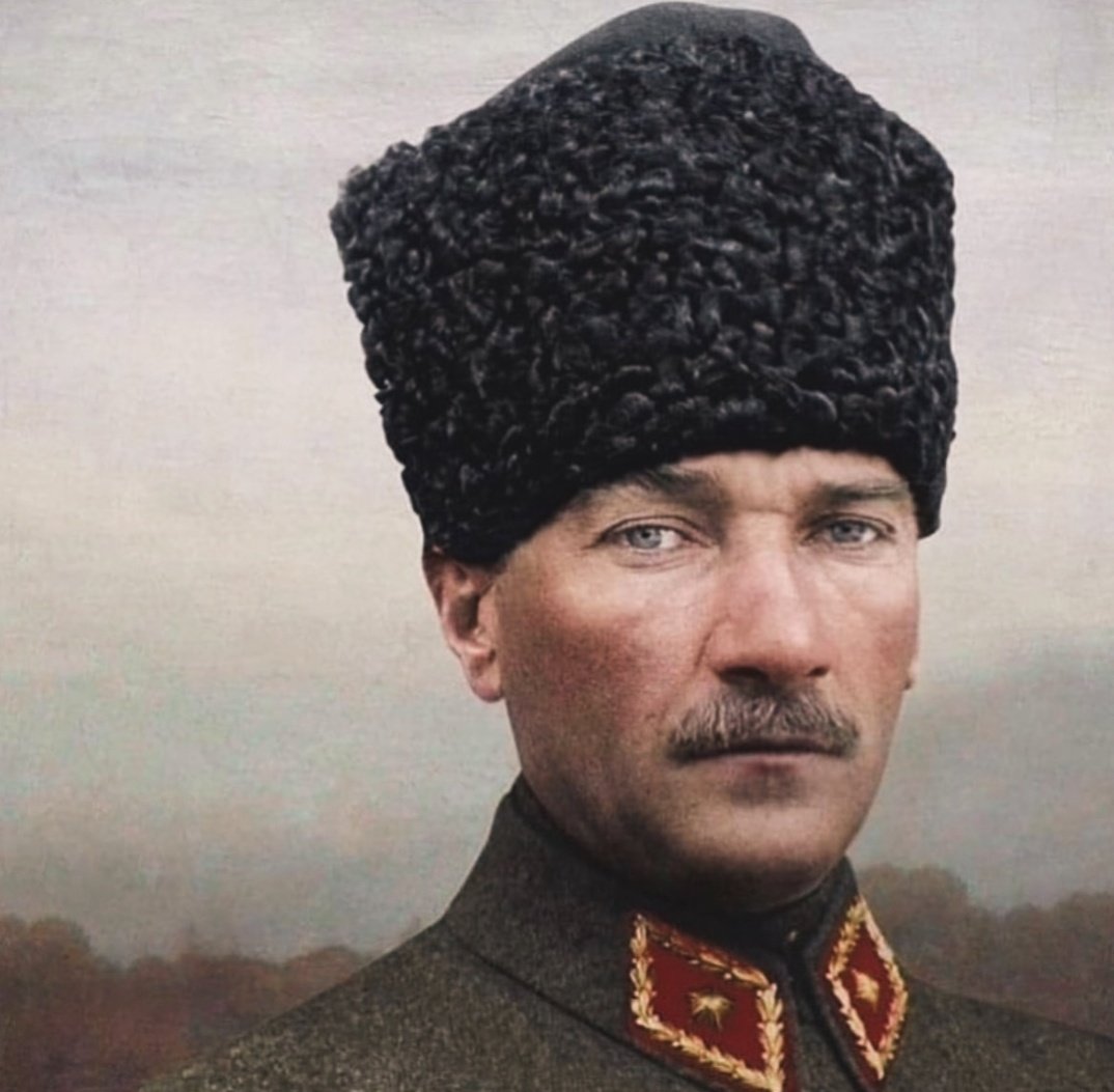 Cesaretle attığımız her adımda, her başarıda izin var!

Gazi Mustafa Kemal Atatürk başta olmak üzere, tüm kahramanlarımıza minnet ve saygıyla...

30 Ağustos Zafer Bayramımız Kutlu Olsun! 🇹🇷

#30ağustoszaferbayramı