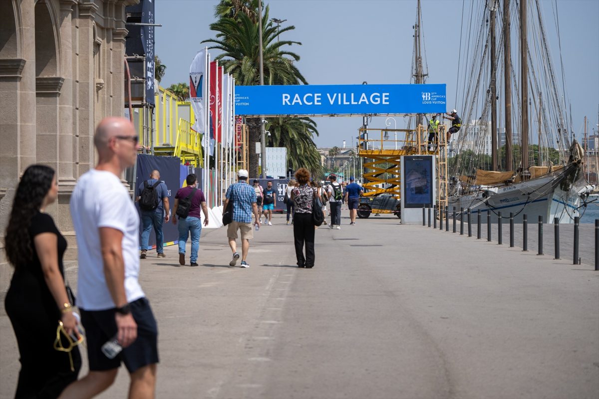 🗣️"En un futuro climático incierto y preocupante, no hay lugar para macroeventos turísticos como la Copa  América de Vela con una enorme huella ecológica y, no olvidemos, también social."

El perquè del <a href="/NoCopaAmerica/">No a la Copa Amèrica 2024</a> per <a href="/elpiratavell/">Marc Cerdà Domènech</a>.

➡️blogs.publico.es/otrasmiradas/8…