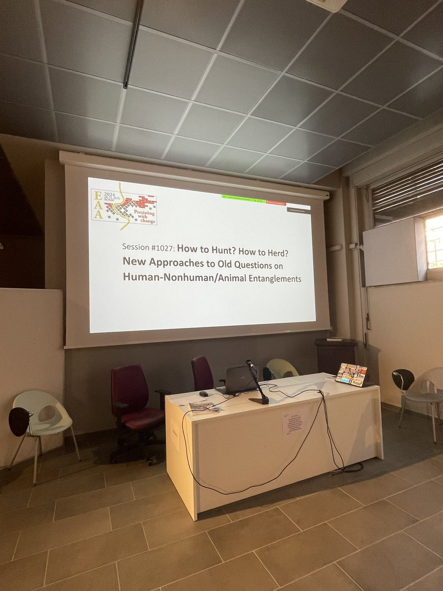 morganwindle's tweet photo. #EAA2024 session 1027 How to Hunt? How to Herd?  is underway! Come chat about approaches to human-animal entanglements! https://t.co/KwPiCiGJB5