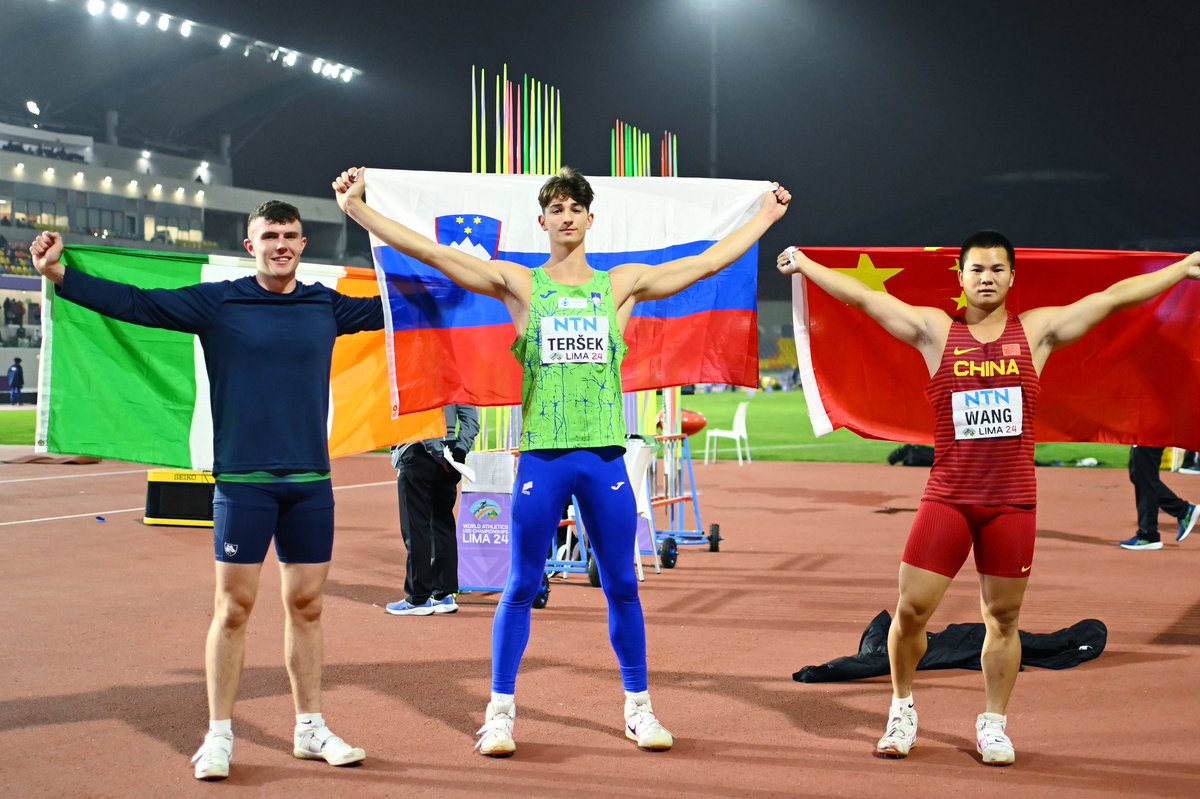Oisin Joyce (Lake District AC) will be waking up in Lima as a World U20 bronze medalist 🤩🥉

While you were sleeping the Mayo man claimed Ireland’s first ever throws medal at these championships with a 73.89m (National U20 Record) effort proving good enough to make the podium in