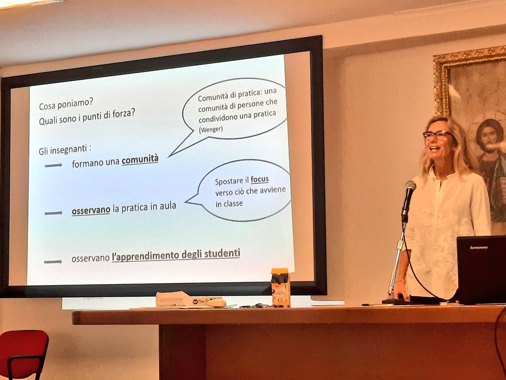 I tre punti chiave della Lesson Study:
1. Gli insegnati formano una comunità 
2. Gli insegnanti osservano la pratica in aula
3. Gli insegnanti osservano l'apprendimento degli studenti 

<a href="/ADiScuola/">ADi Scuola</a> #adidays2024