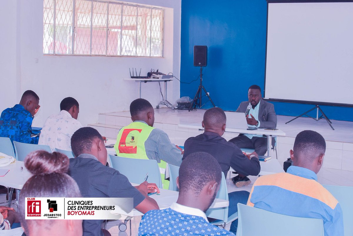 YafungaH's tweet photo. @CRFIKIS en partenariat avec #JEDASTEC a lancé ce  29/8  les cliniques destinées à la formation des jeunes entrepreneurs. Cette initiative vise  à renforcer les compétences des #jeunes et  à promouvoir l’innovat° locale @Allemagne_RDC @USEmbKinshasa @OIFrancophonie @AmbaFranceRDC https://t.co/O9942RAhC7