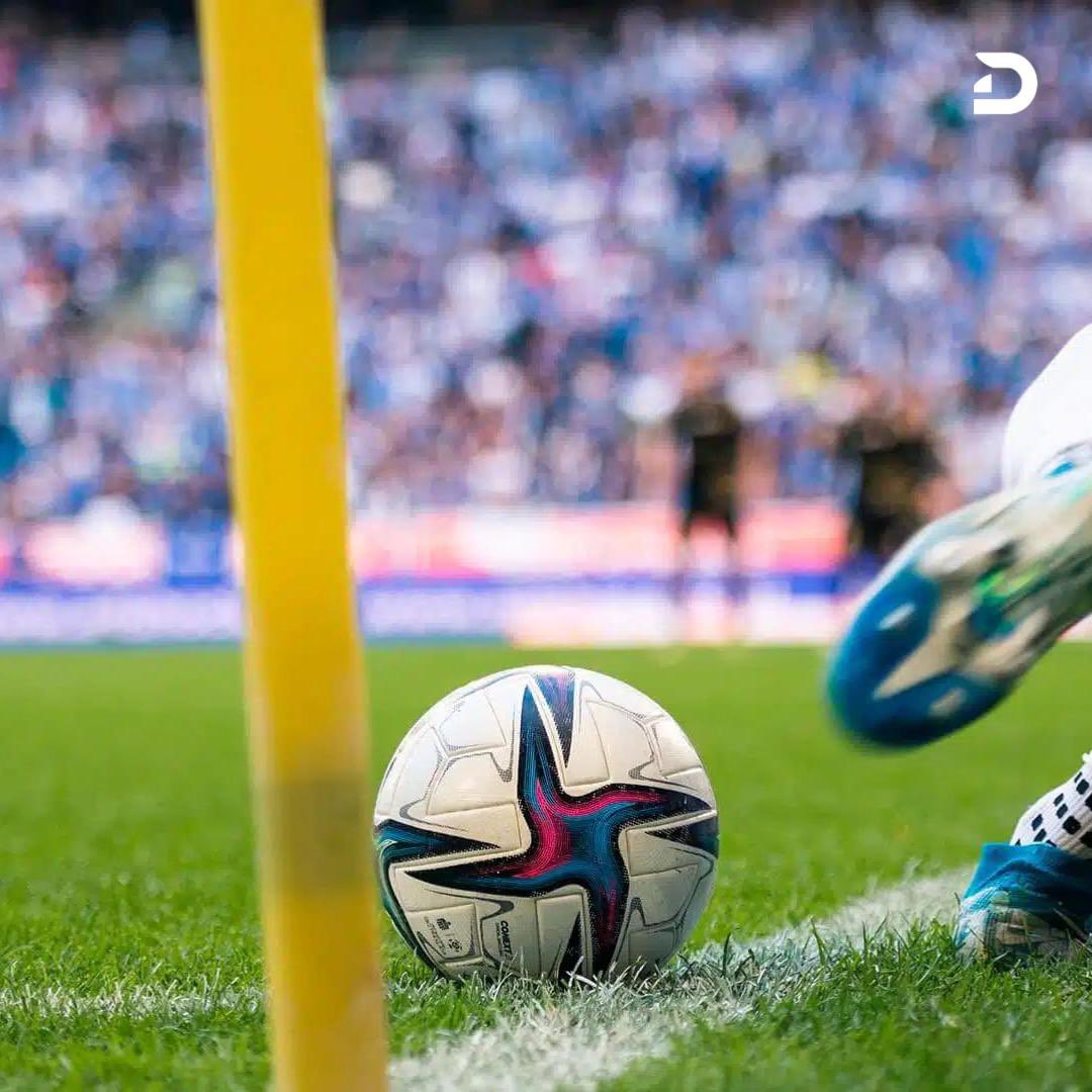 Dawri_app's tweet image. Set pieces in football, where precision meets strategy, can be the key to turning a game around in just one moment. #SetPieceStrategy #FootballTactics