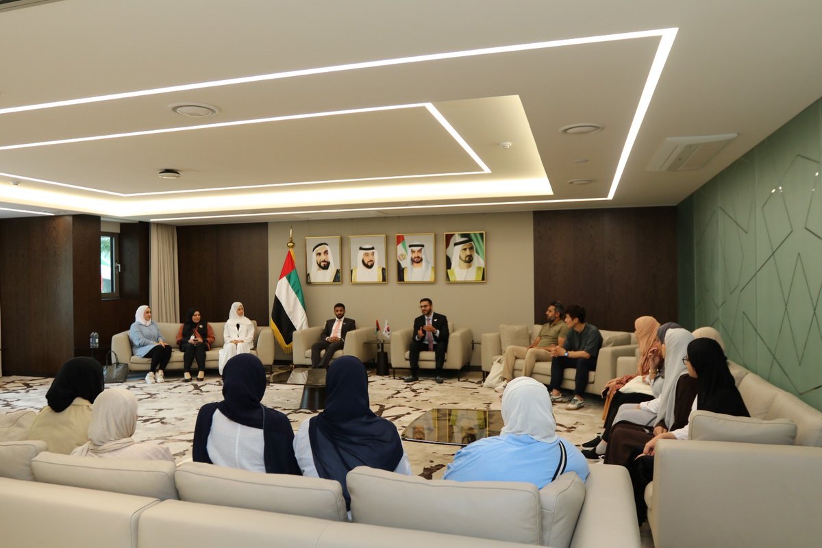 cec_uaeu's tweet photo. The Continuing Education Center (CEC- UAEU)  organized an educational and cultural trip to study the Basics of the Korean Language at Busan University of Foreign Studies, South Korea, during the period 5-21/7/2024 
@UAEU_NEWS
#CECUAEU #UAEU #KoreanLanguage #BusanUniversity https://t.co/CzpHqZwGbm