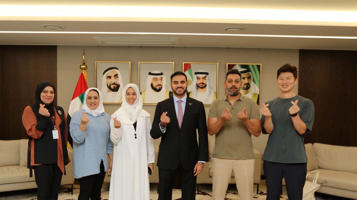 cec_uaeu's tweet photo. The Continuing Education Center (CEC- UAEU)  organized an educational and cultural trip to study the Basics of the Korean Language at Busan University of Foreign Studies, South Korea, during the period 5-21/7/2024 
@UAEU_NEWS
#CECUAEU #UAEU #KoreanLanguage #BusanUniversity https://t.co/CzpHqZwGbm