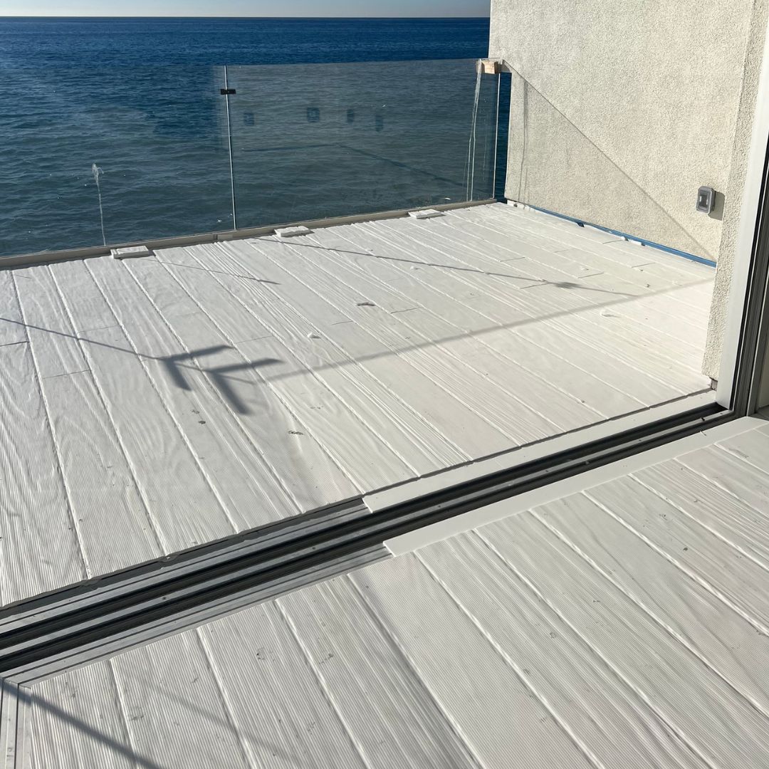 ParametricWalls's tweet photo. Discover the latest in flooring innovation: wood effect Corian flooring. Designed specifically for wet environments, seamless no-gap installation. The natural beauty of wood with the durability of Corian.

Read more: https://t.co/qj1AlK1lbc

#ParametricWalls #marioromano #mrwalls https://t.co/dIoKUliAX9