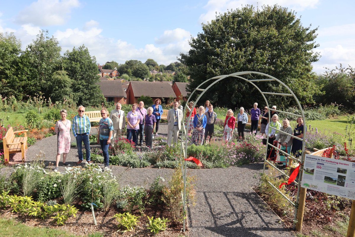 We were delighted to unveil the Wellbeing Garden at Congleton War Memorial Hospital yesterday.

💜 A huge thanks to those who have contributed to the garden which provides a welcoming, tranquil green space for staff, patients and their families.

➡️ ow.ly/N6tA50T9UFA