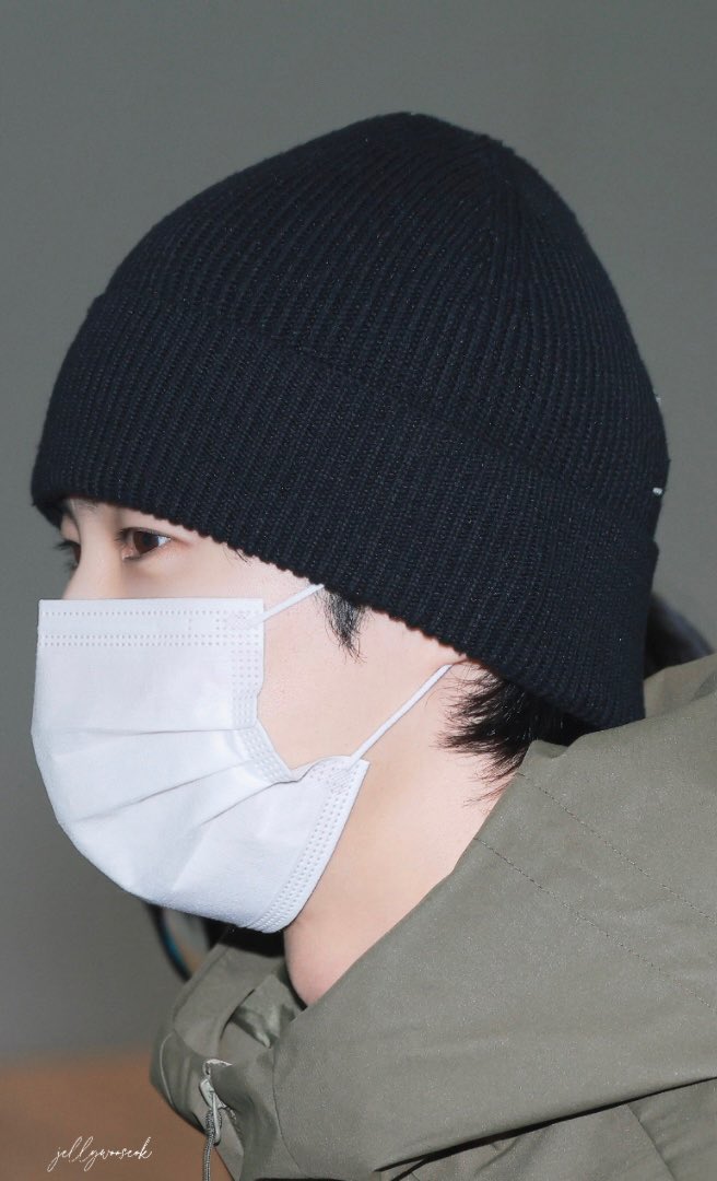 240829 ✈️

우석이 옆모습 확대를 하고.. 확대를 하고..

#변우석 #ByeonWooSeok