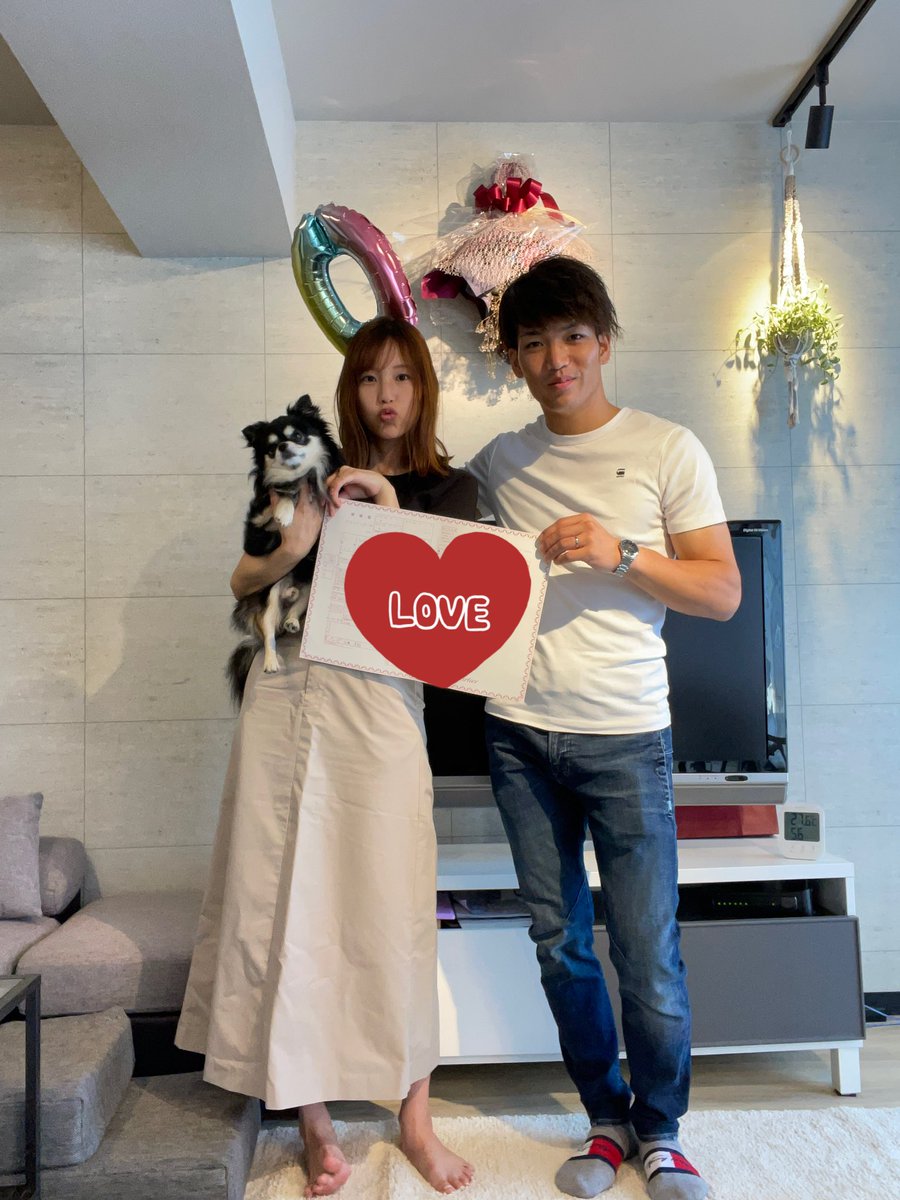 04pLinStarad's tweet photo. 2024/07/29
結婚しました💍 https://t.co/wJCpWWUgzD