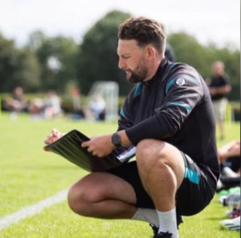 Huish Tigers FC tweet media