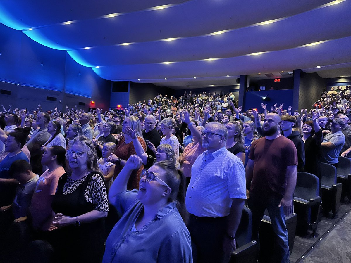 Mark L. Williams (@drmarklwilliams) on Twitter photo Spectacular night in Pryor, OK as Revival House hosted Charity Gayle in concert. <a href="/WilliamsSandraK/">Sandra Kay</a> closed leading hundreds in prayer for salvation & healing. Spectacular night in Pryor, OK as Revival House hosted Charity Gayle in concert. <a href="/WilliamsSandraK/">Sandra Kay</a> closed leading hundreds in prayer for salvation & healing.